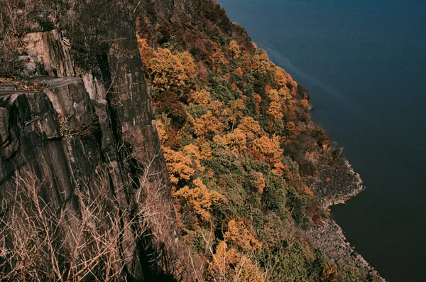 Hudson River photograph
